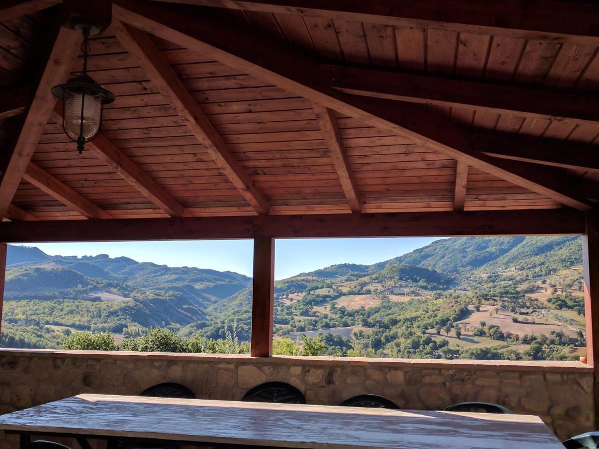 Agriturismo Sole Luna Пьяно-делле-Пьеве Экстерьер фото
