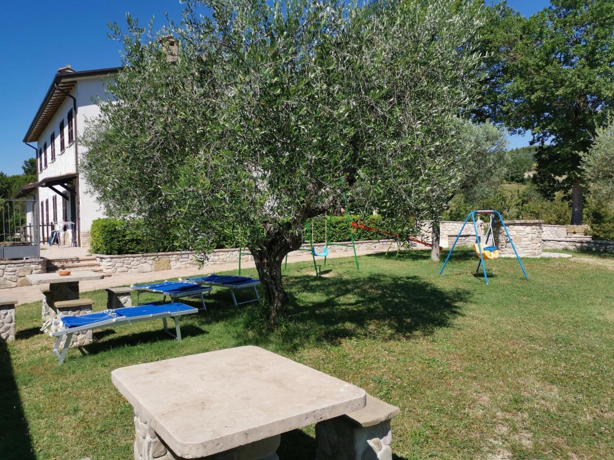 Agriturismo Sole Luna Пьяно-делле-Пьеве Экстерьер фото