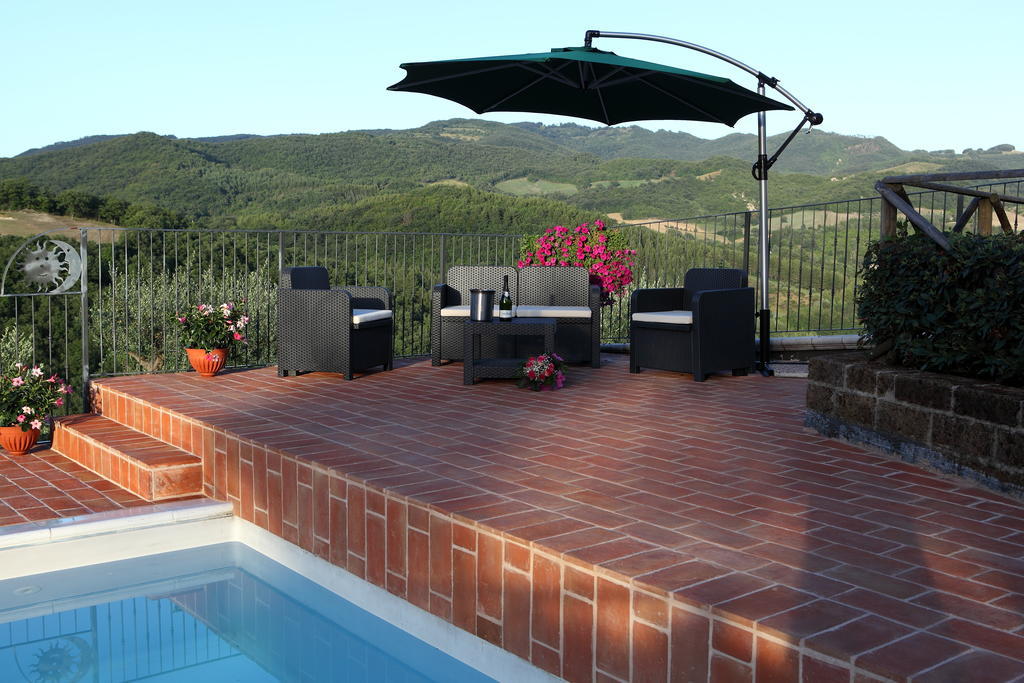 Agriturismo Sole Luna Пьяно-делле-Пьеве Экстерьер фото